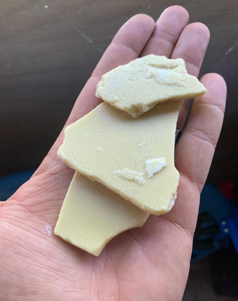I Found These Strange White Pieces Under My Son’s Bed—And I Have No Idea What They Are