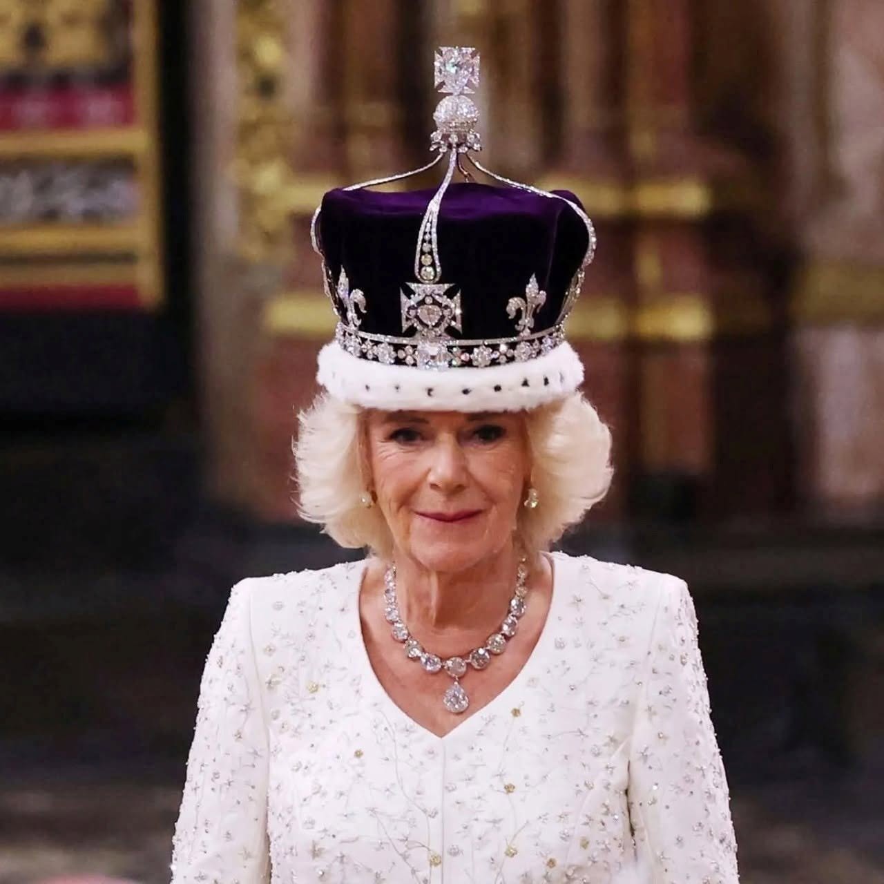 Buckingham Palace confirms the rumor, Camilla Parker Bowles is b…see more
